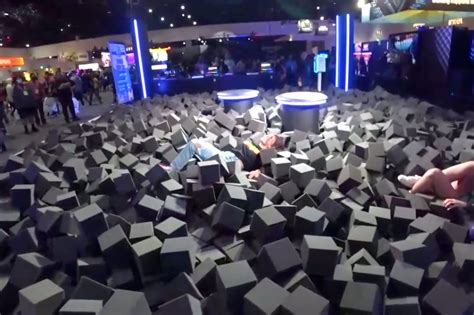 adriana twitchcon|Twitch Star Broke Back After Leaping In Foam Pit at TwitchCon: .